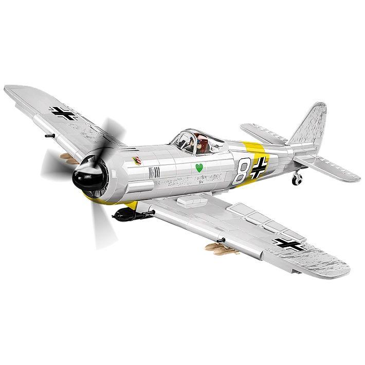 365  PCS HC WWII /5775/ Focke Wulf FW 190 A-4